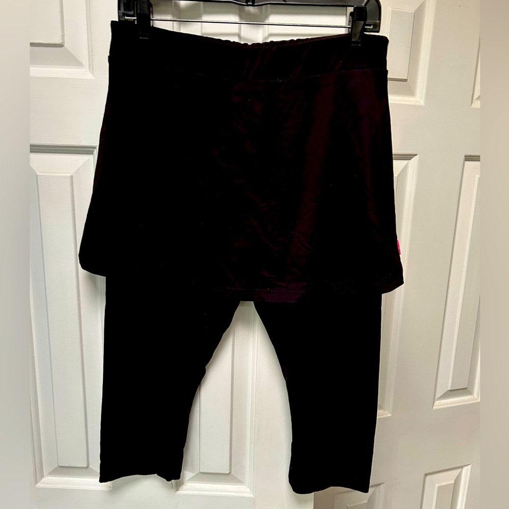 Black Skirted Leggings for Women - Comfortable Activewear